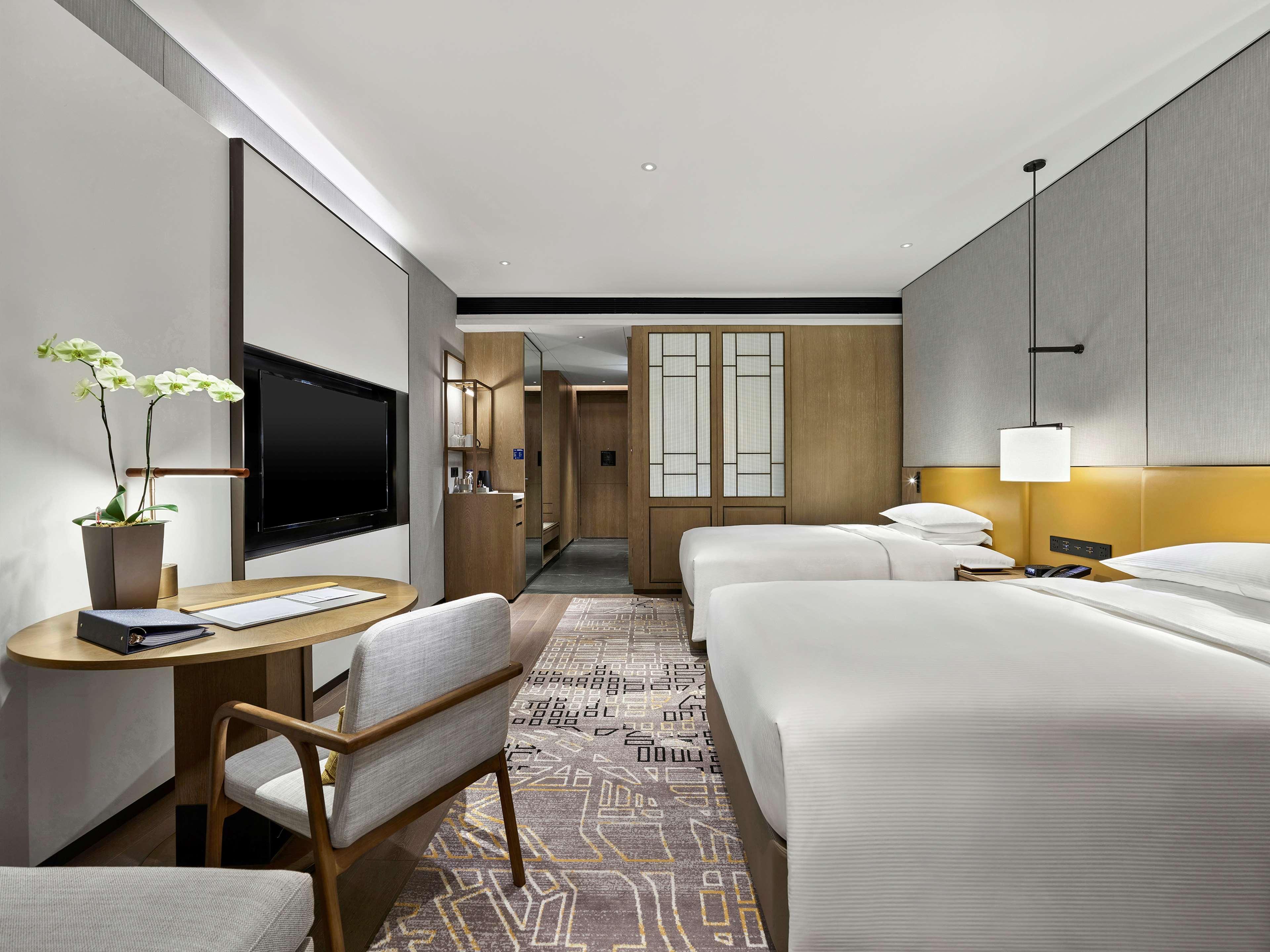 Отель Hilton Цзясин Экстерьер фото