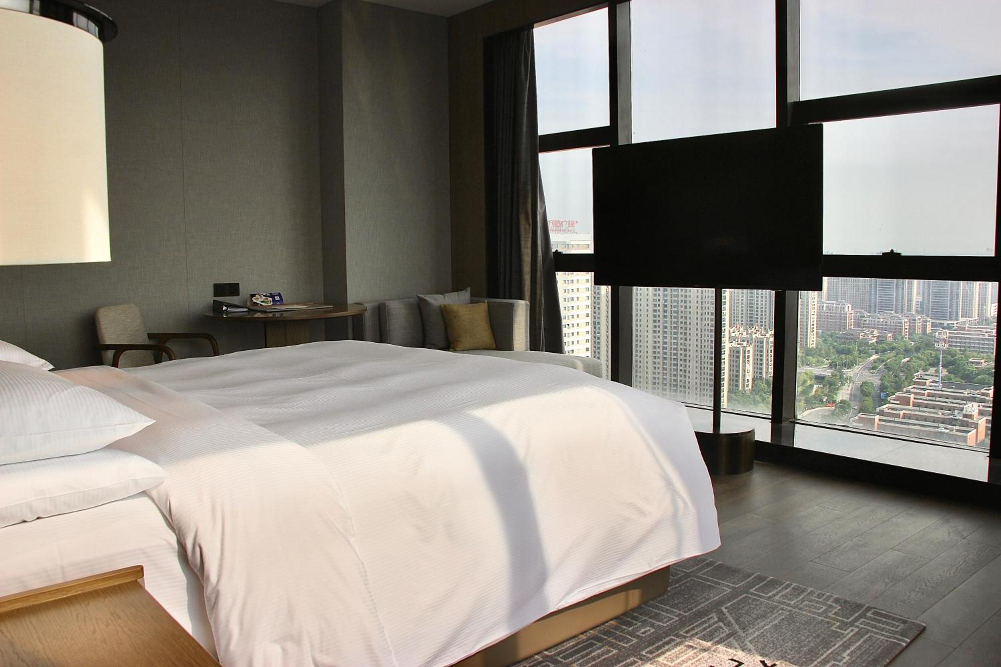 Отель Hilton Цзясин Экстерьер фото